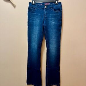 Celebrity Pink Curvy Bootcut Dark Wash Juniors Size 3 Jeans